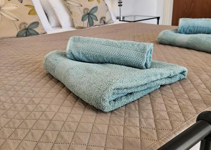 Panoramic View, One Bedroom Apartment, 아파트 페이야